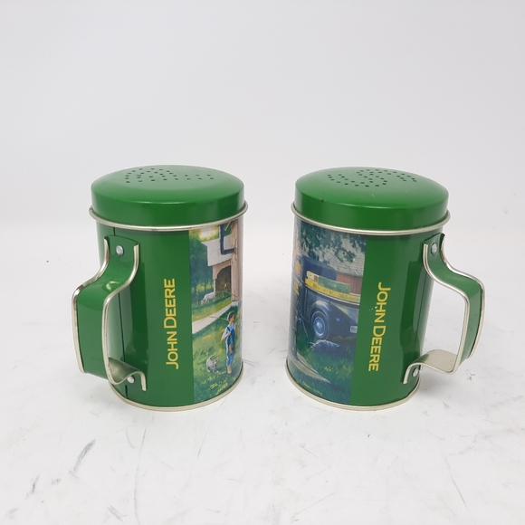 JOHN DEERE METAL SALT AND PEPPER SHAKERS - Picture 7 of 7
